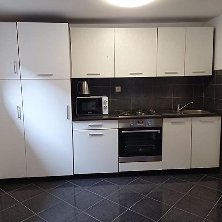 Petra Apartment Ðakovo Bagian luar foto