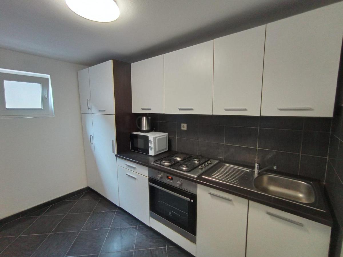 Petra Apartment Ðakovo Bagian luar foto